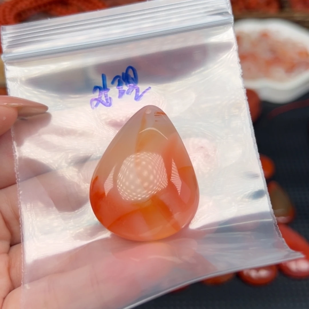 吊坠(不含链)未镶嵌南红玛瑙