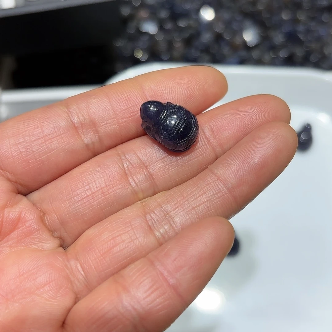 水晶颈饰未镶嵌。*。。。