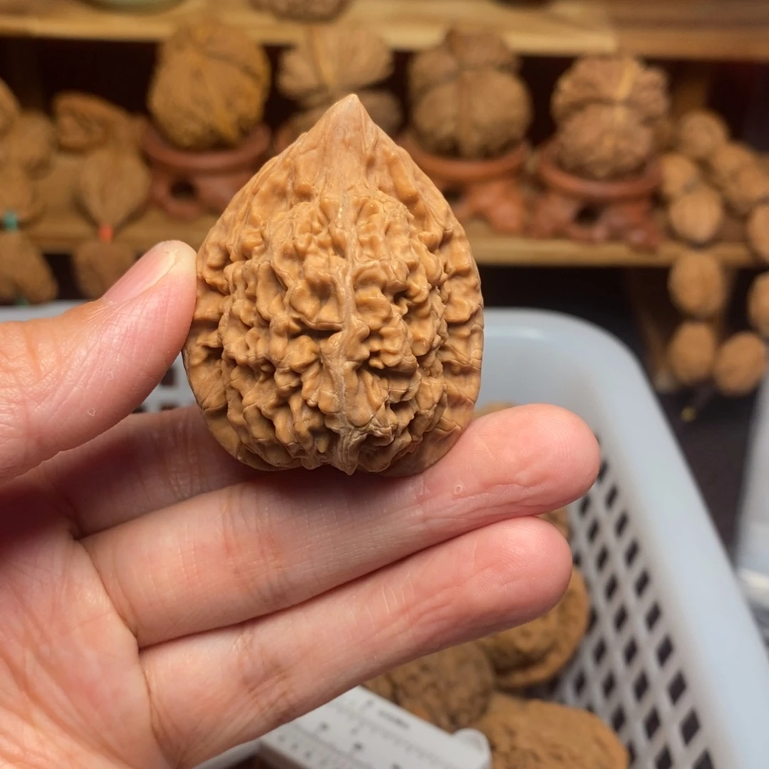 鲁***吃文玩核桃把件文玩