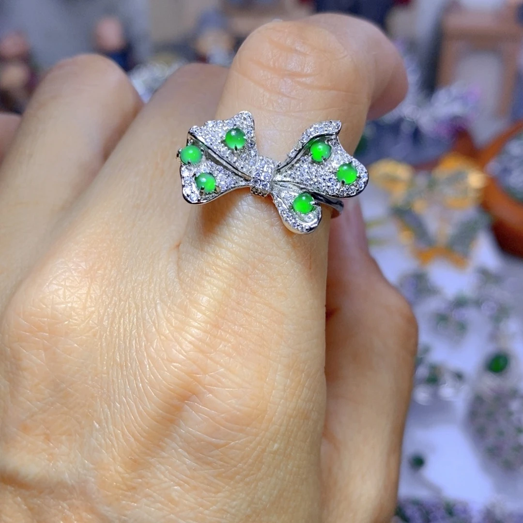 翡翠耳钉银S925镶嵌天然翡翠