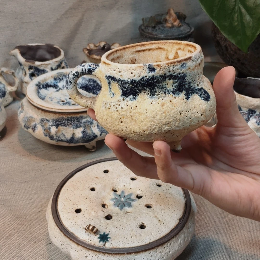 粉引一个咖啡杯一个