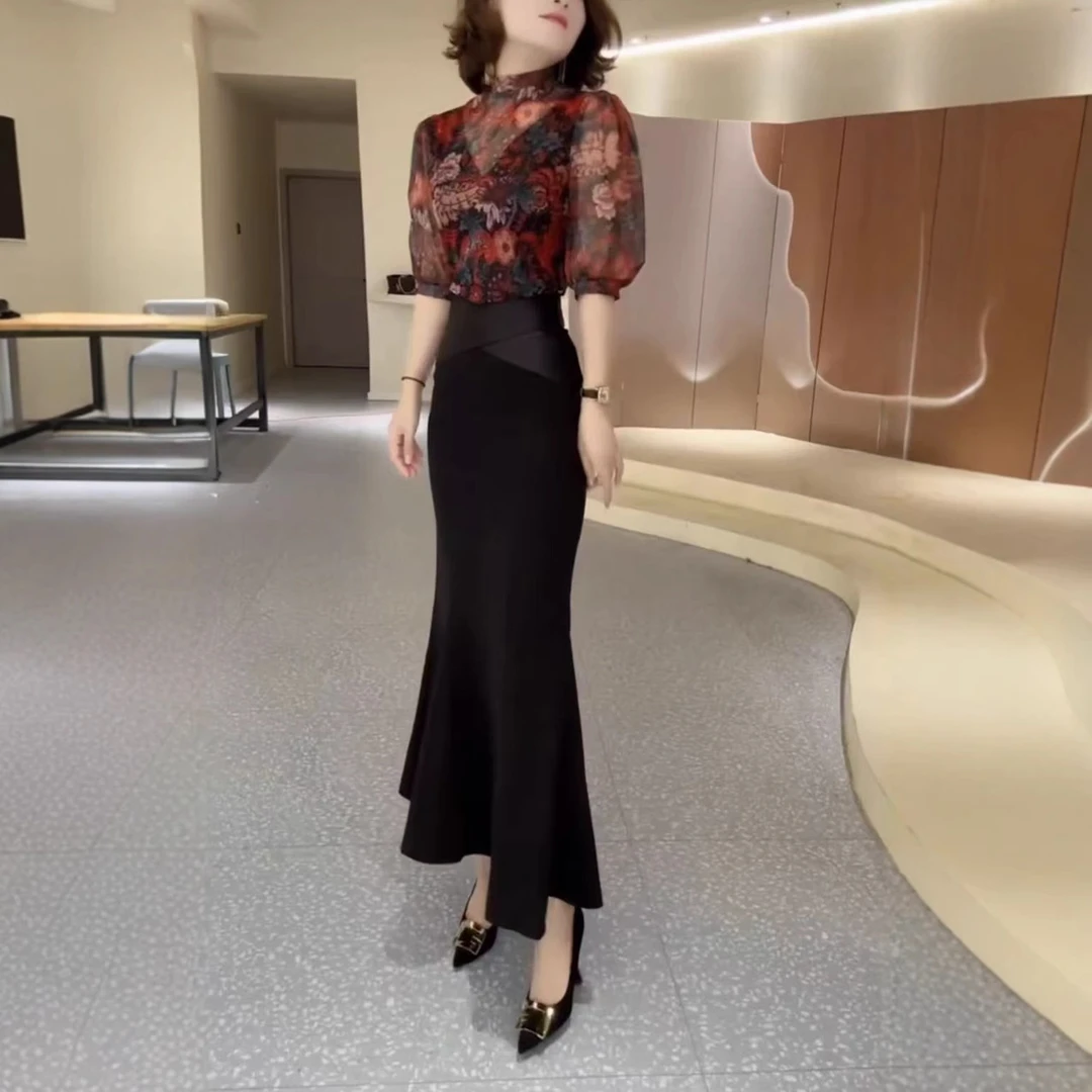 2025新款设计感复古印花系衬衫高腰显瘦半身裙女