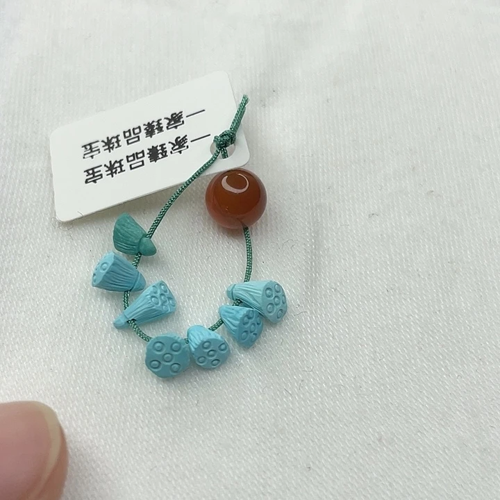 南红玛瑙未镶嵌珠宝奇石