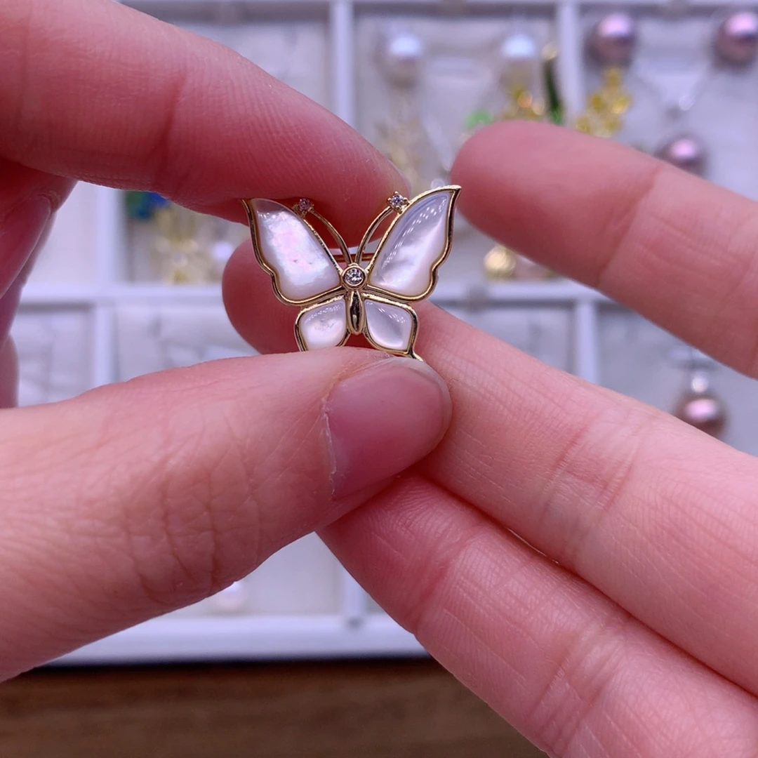 淡水珍珠耳饰合金