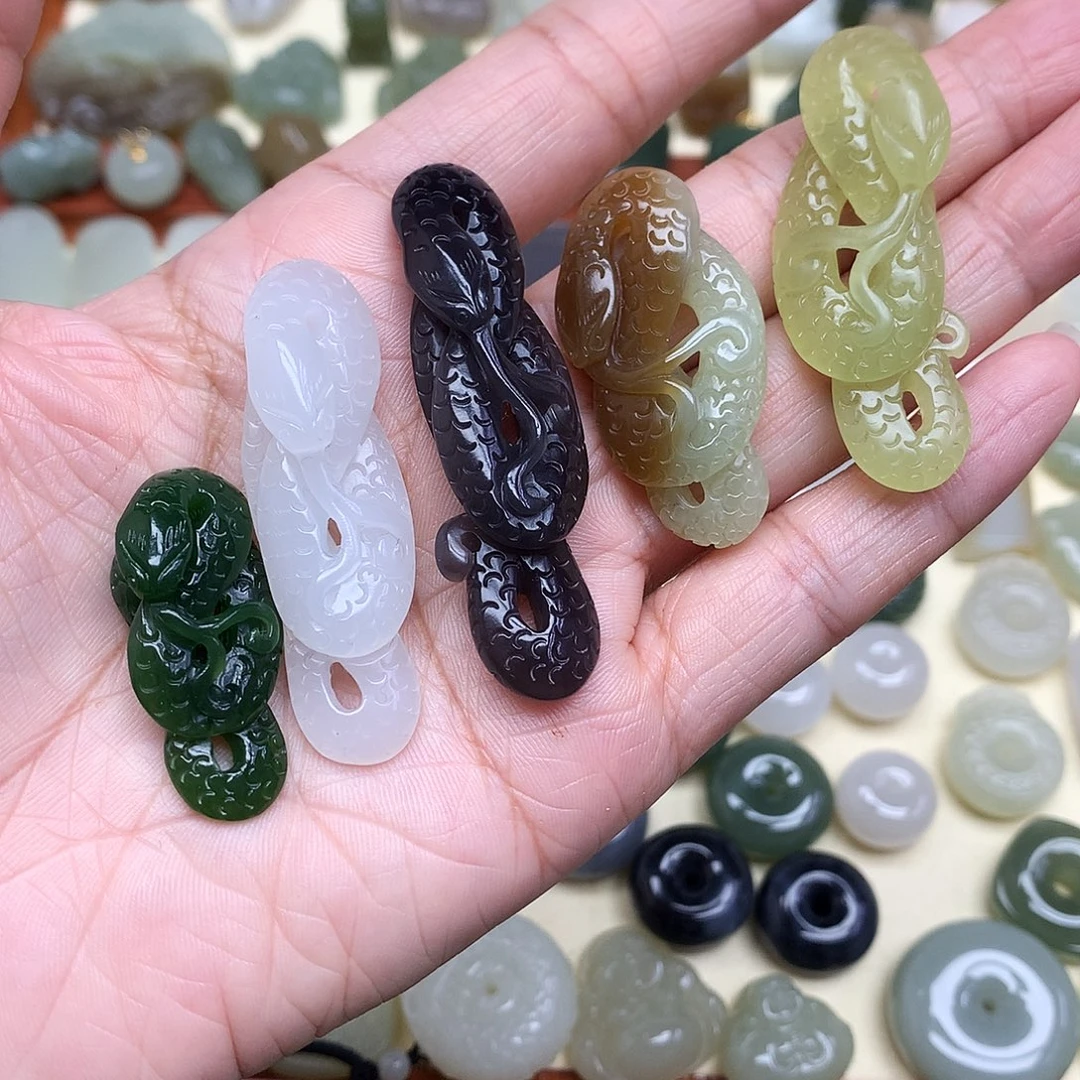 颈饰未镶嵌和田玉多样发一