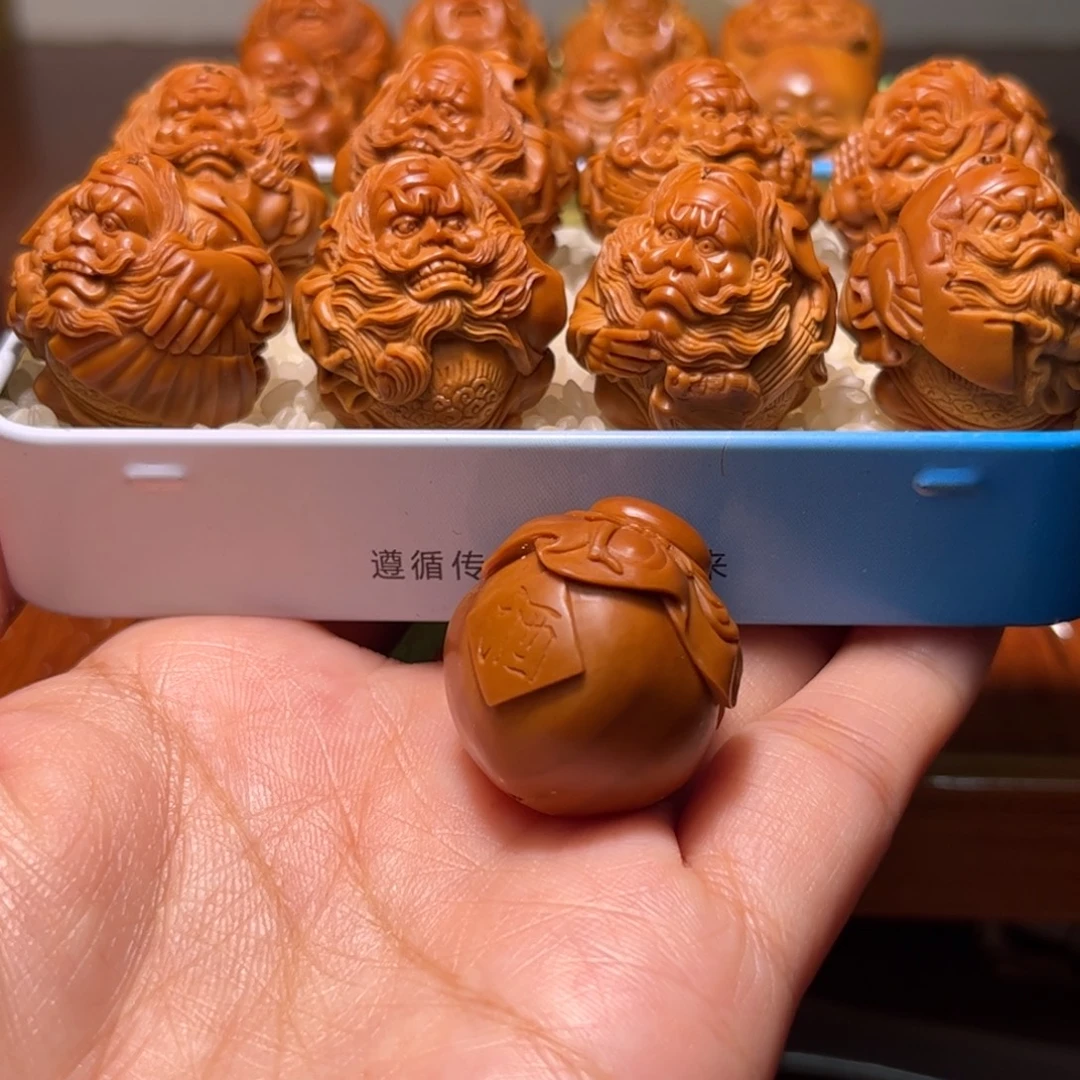 吊坠橄榄核钟馗纳福