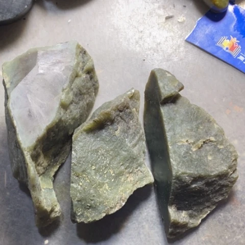 未镶嵌和田玉（糖玉）挂件