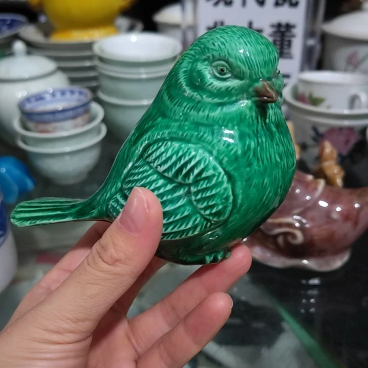 景德镇精美陶瓷摆件