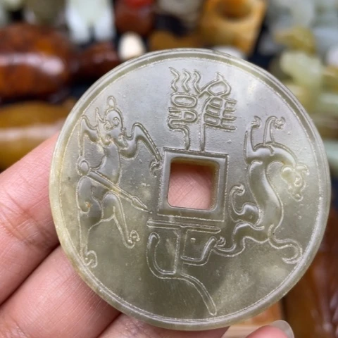 颈饰未镶嵌和田玉36