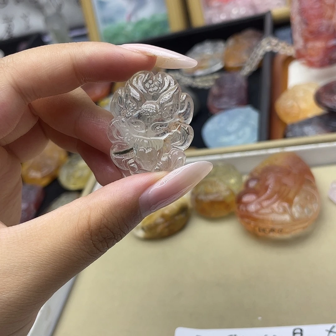 颈饰未镶嵌水晶天然