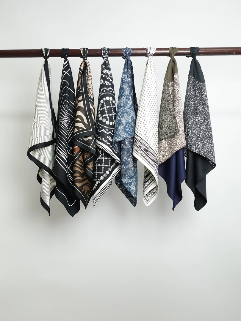 55x55cm休闲时尚小方巾时尚简约百搭精梳棉丝巾ZHIYE002