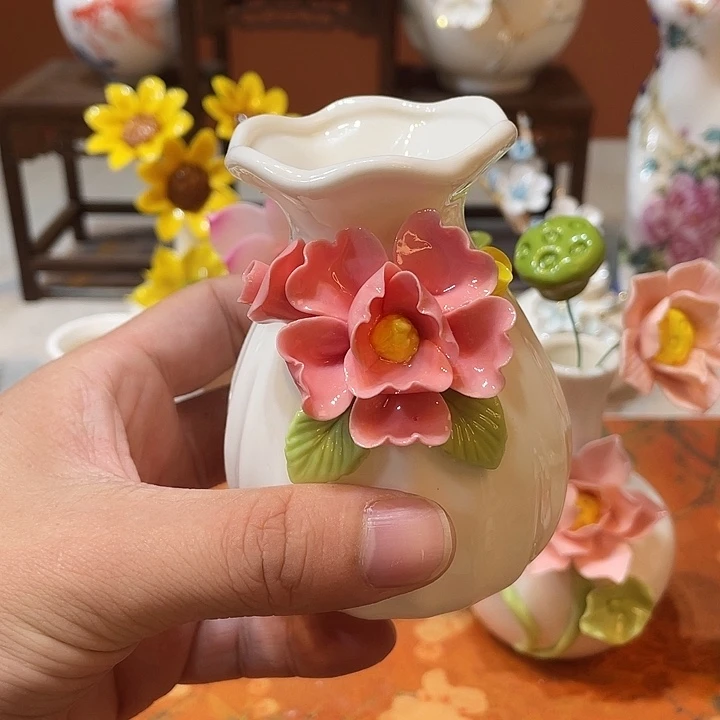 其他手工陶瓷精致摆件
