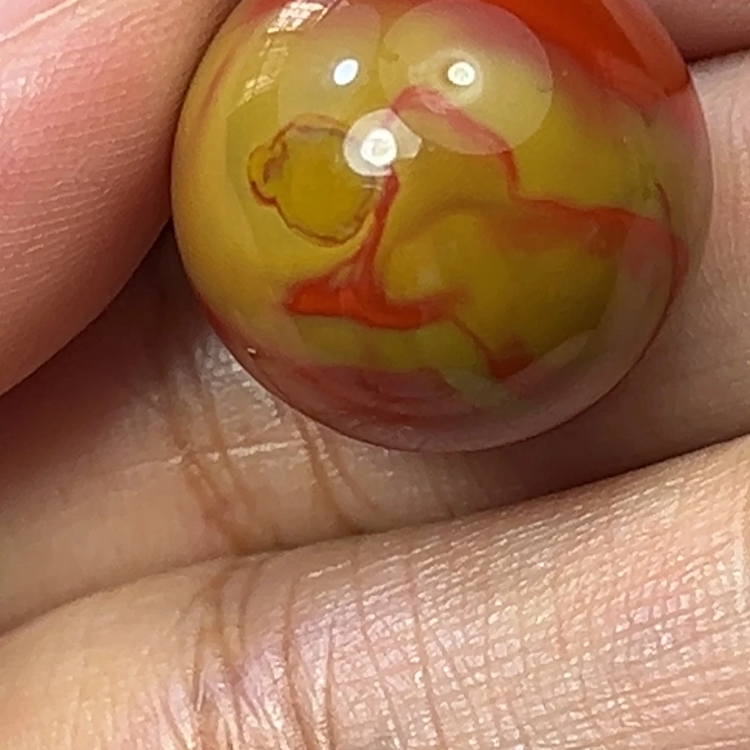 未镶嵌圆珠南红玛瑙