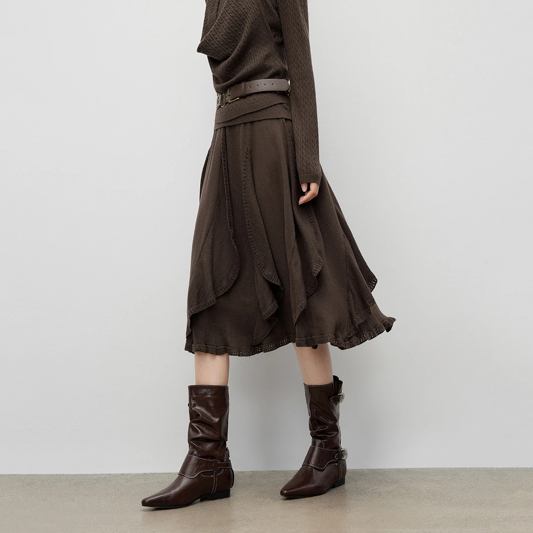 H朗文斯汀2026春季新款独特设计感显瘦纯色游牧风中长款女半身裙