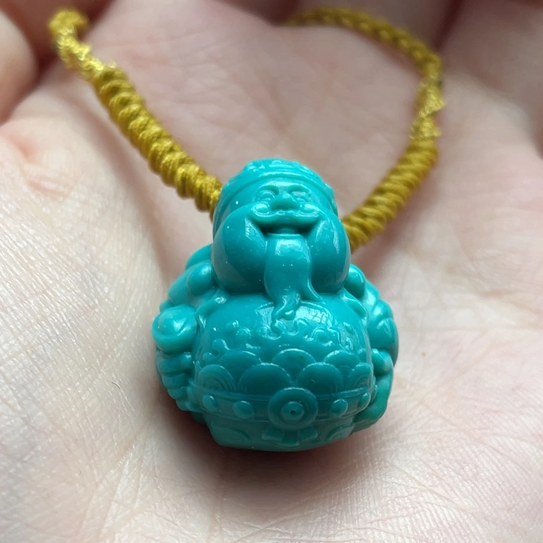 绿松石未镶嵌颈饰