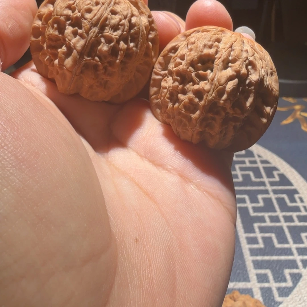 把件文玩核桃血麒麟