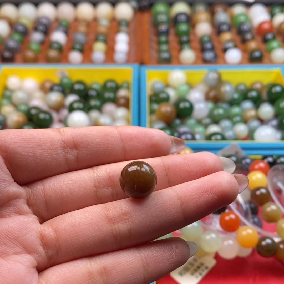 和田玉未镶嵌珠宝奇石福利老红糖单珠z12（有棉