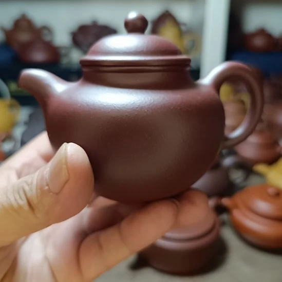茶壶紫砂原矿紫茄泥莲子内推260cc半手工