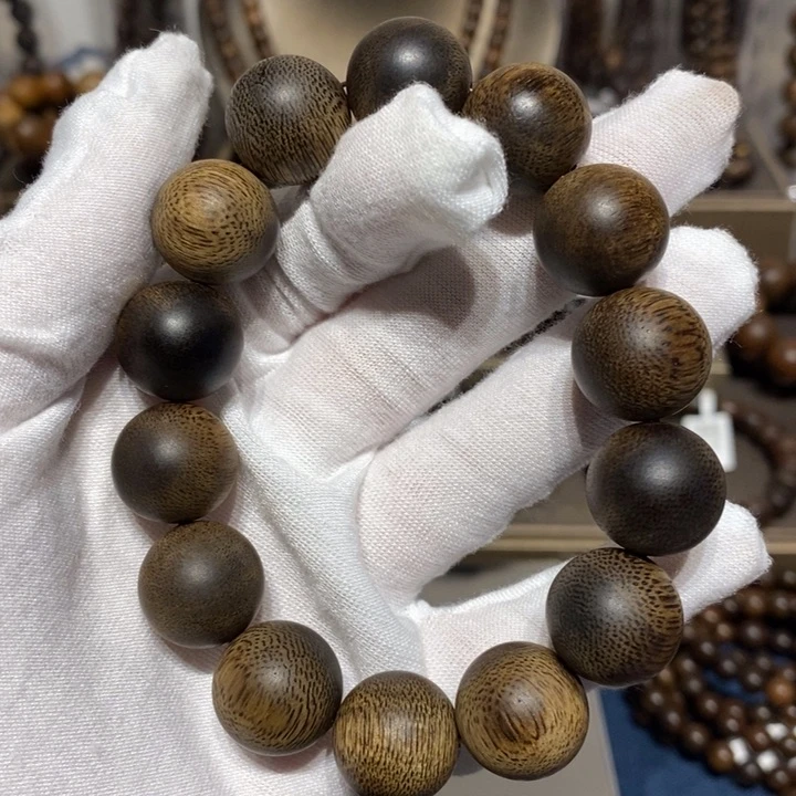 沉香手串越南绿奇楠沉香