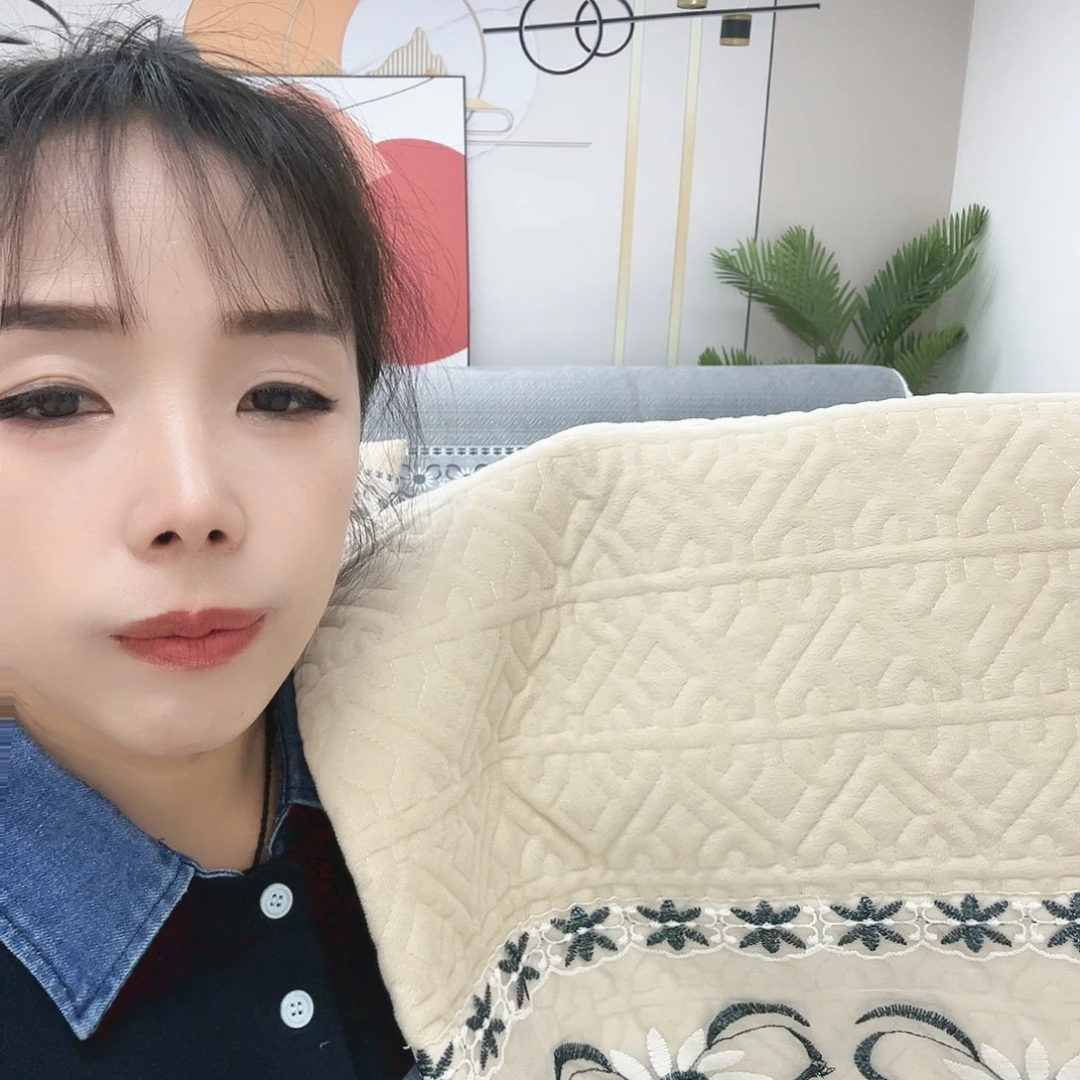 毛绒米色240加贵妃靠背330送抱枕套1