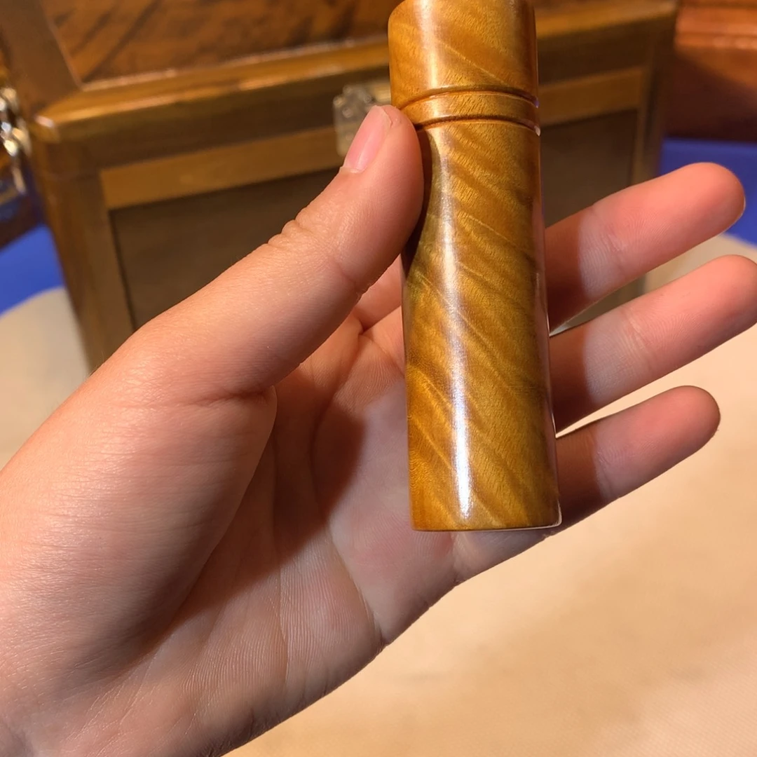 金丝楠金丝楠手把件