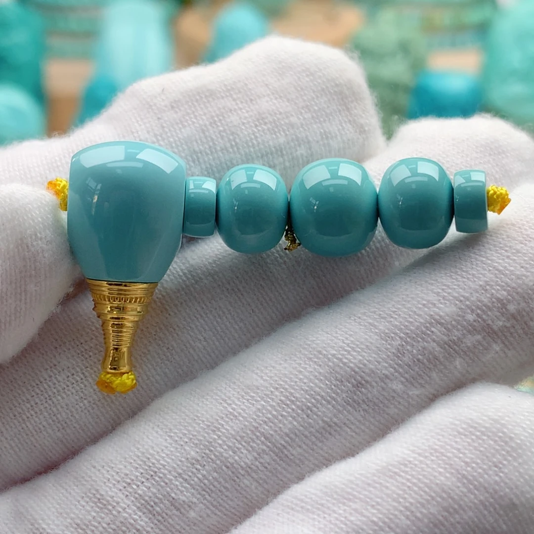 绿松石18K金镶嵌配饰