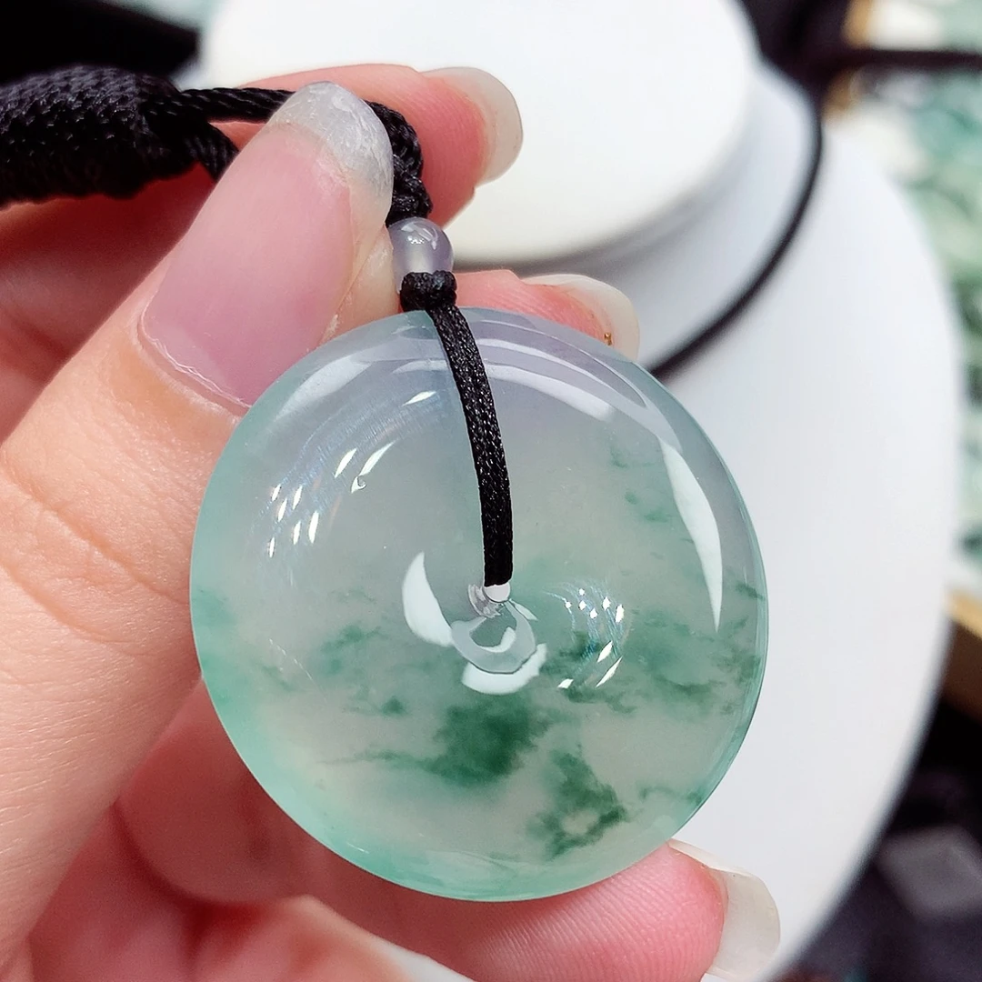 翡翠未镶嵌颈饰翡翠65，32.6/5.9