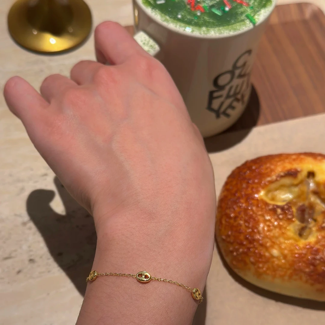 钛钢手链 钛钢不掉色精致小巧猪鼻子细手链