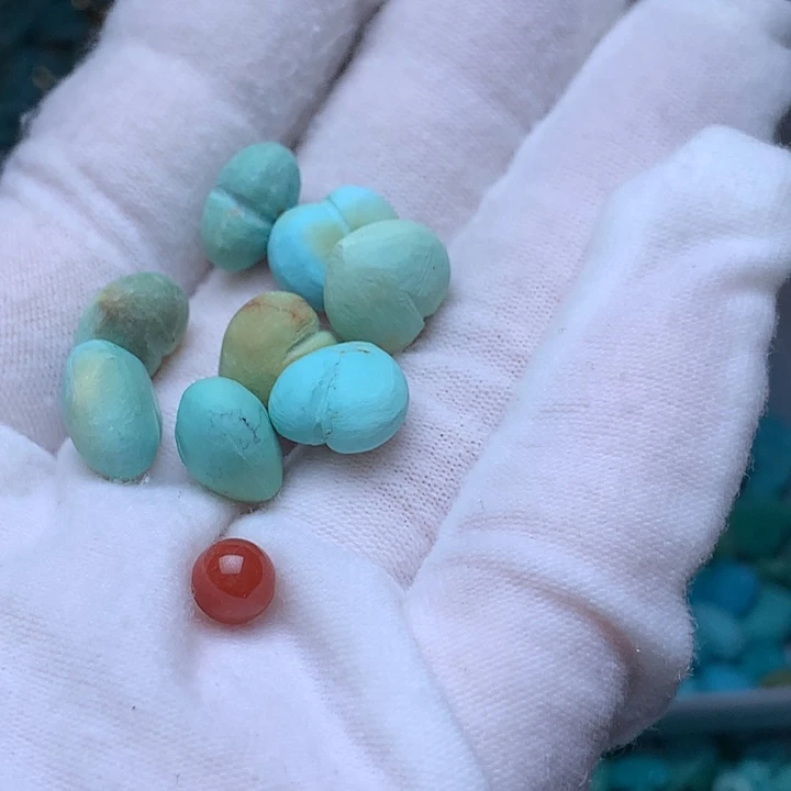 奇***君南红玛瑙未镶嵌珠宝奇石