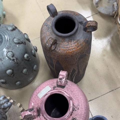 满***子瓷片瑕疵瓷片不退不换。。。。。。