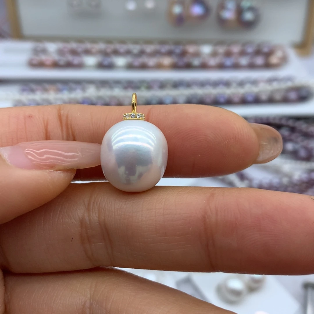 蓝***洁颈饰银S925镶嵌淡水珍珠