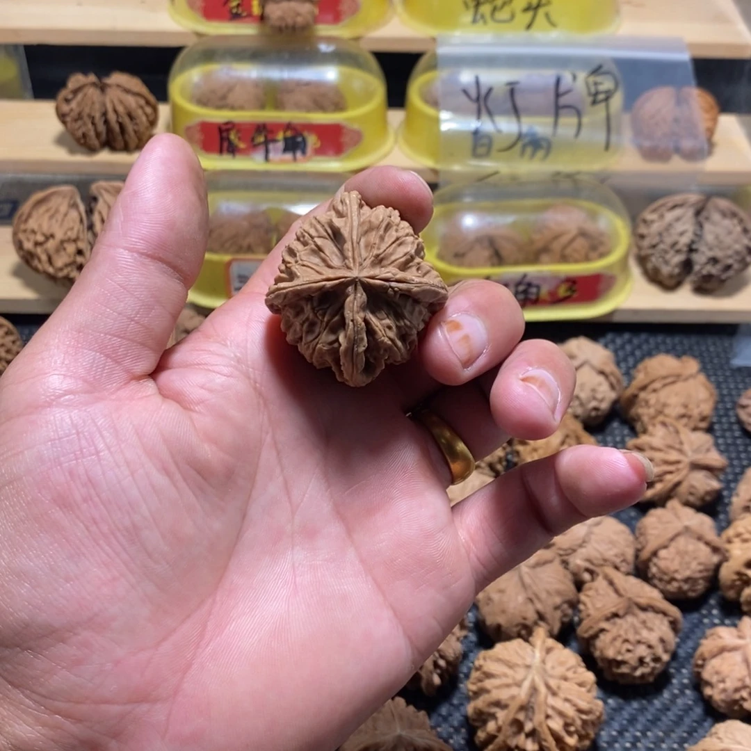 1***生吊坠文玩核桃核桃异形