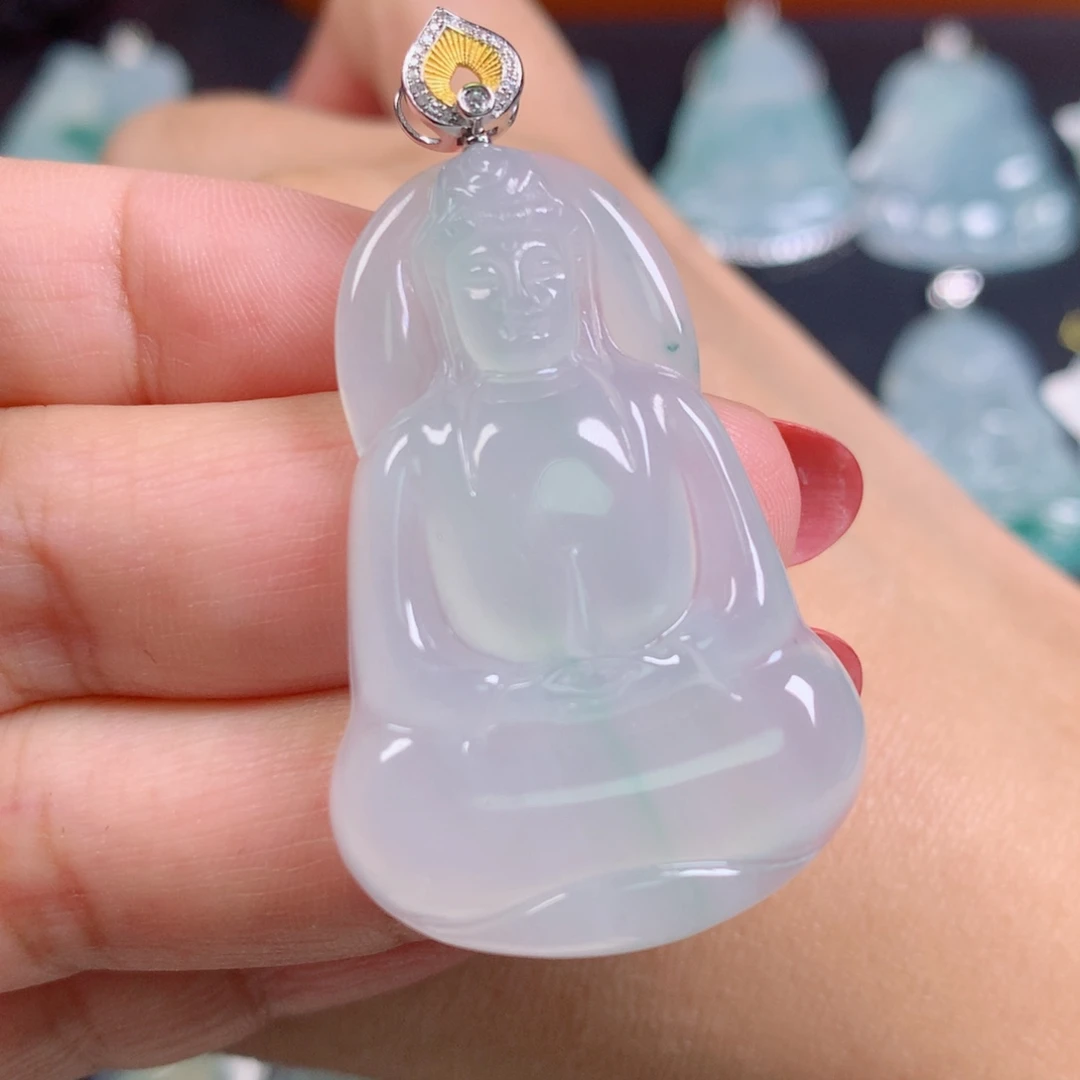 翡翠18K金镶嵌颈饰素衣