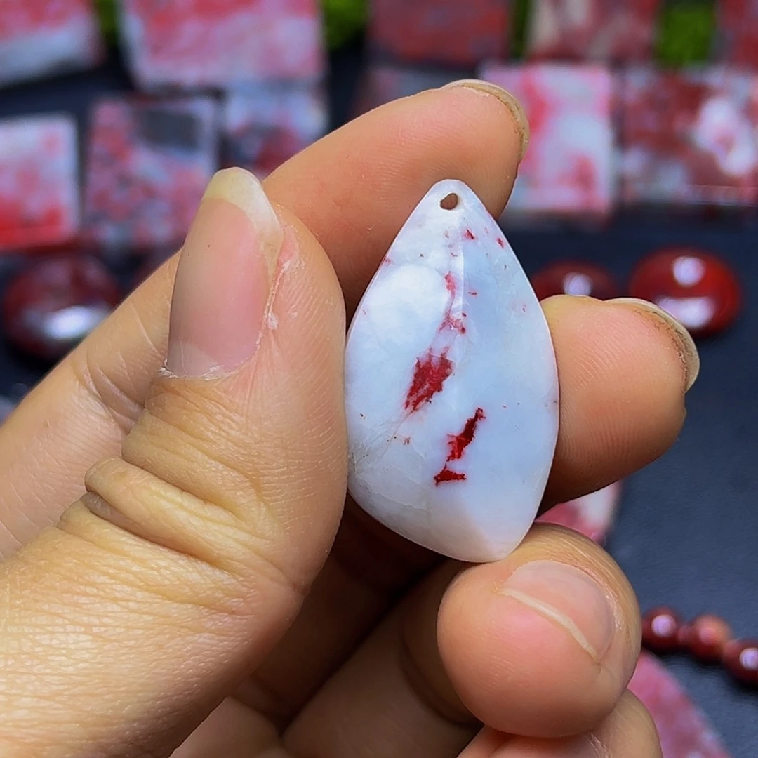 天然辰砂朱砂吊坠