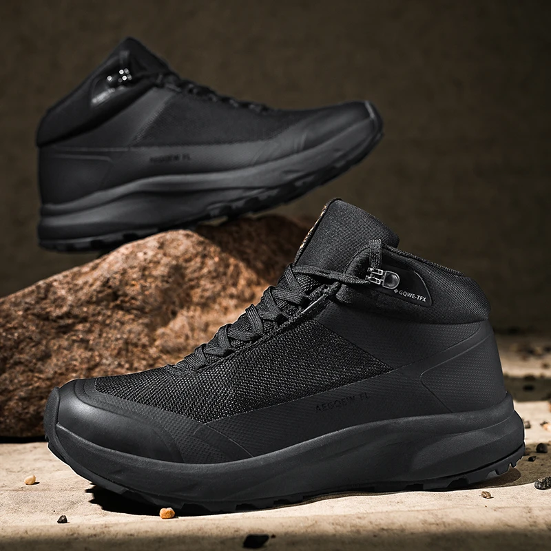 户外秋冬登山防水户外保暖徒步防滑耐磨高帮越野男鞋