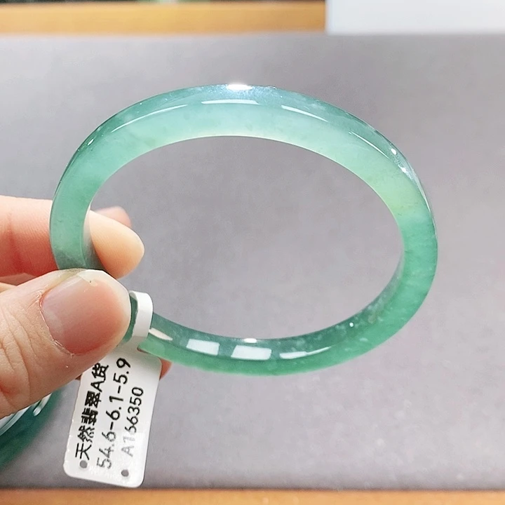 【闪购商品】翡翠手镯（圆镯）未镶嵌