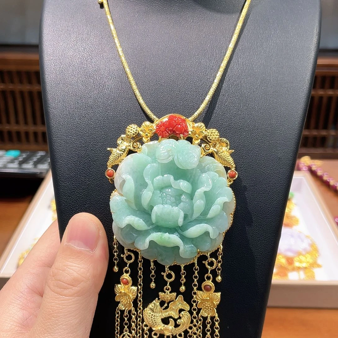 锦纶铁合金吊坠项链