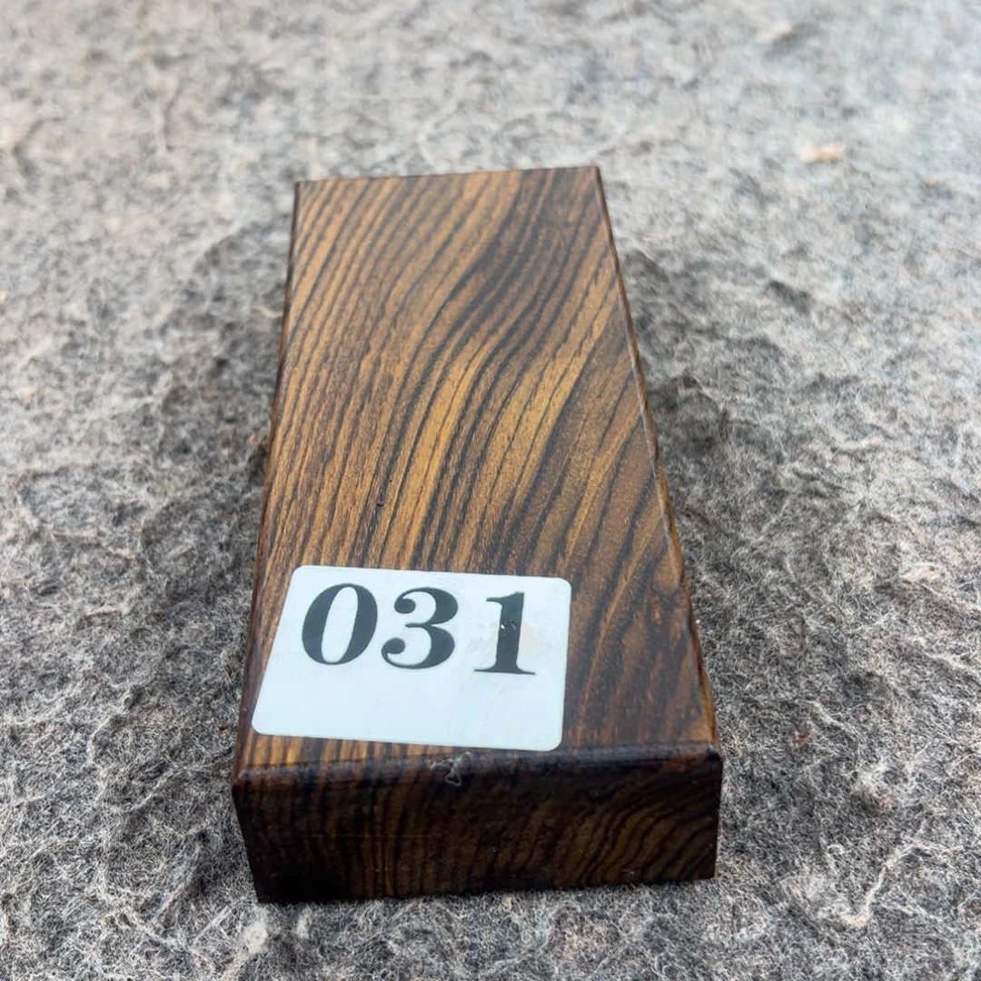 木@*木料一物一拍木料