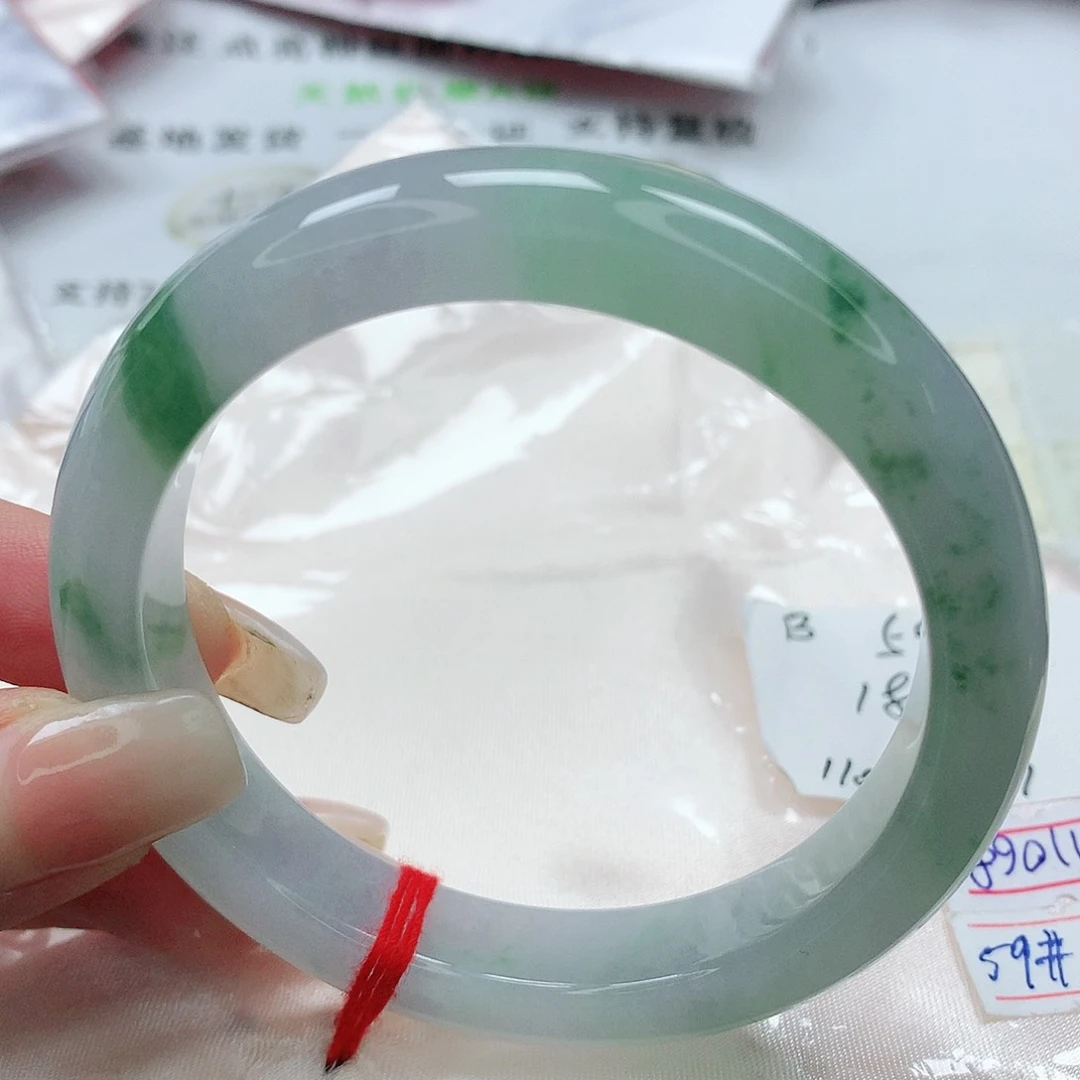 【闪购商品】翡翠手镯未镶嵌缅甸天然A货翡翠