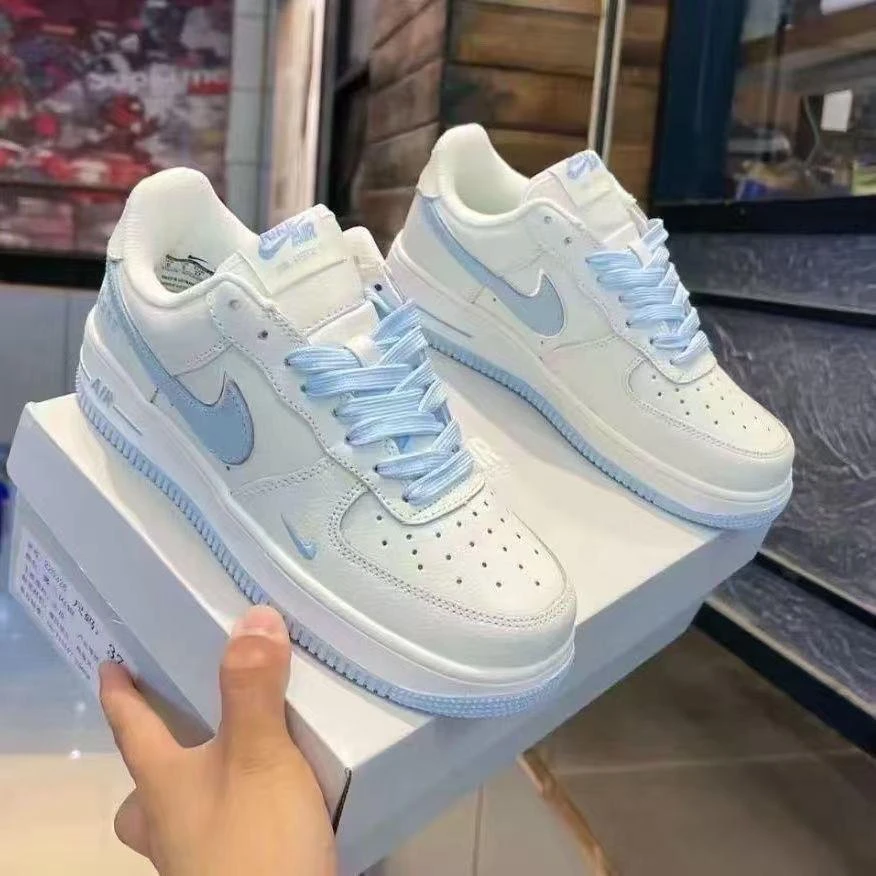 NIke联名央紫纯原空军一号AF1爆款天空蓝迷你校园金钩男女情侣休
