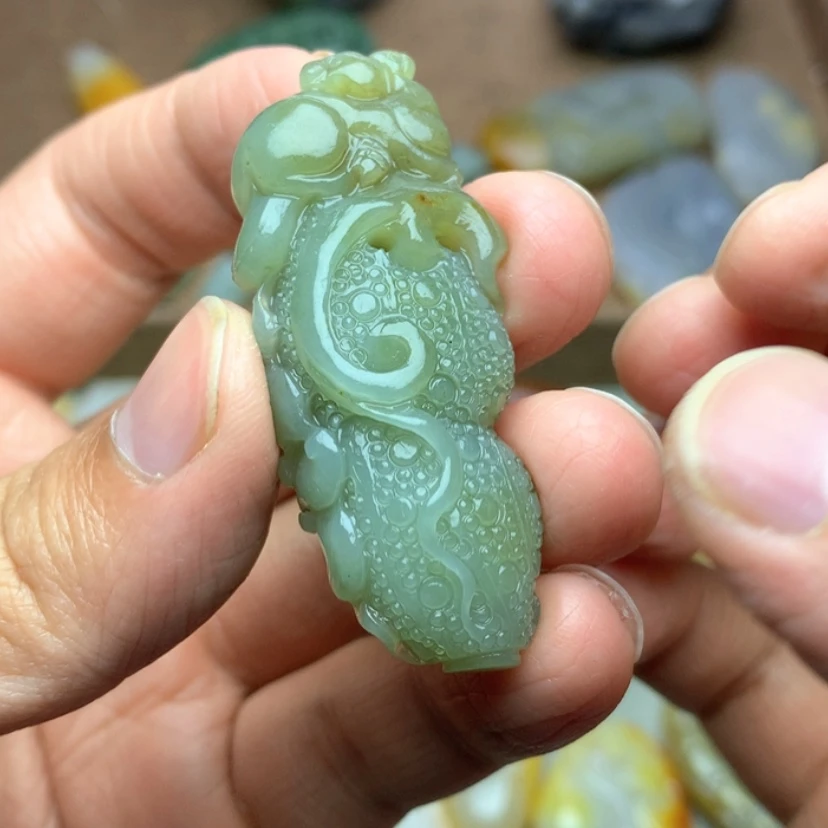 【闪购商品】颈饰未镶嵌和田玉