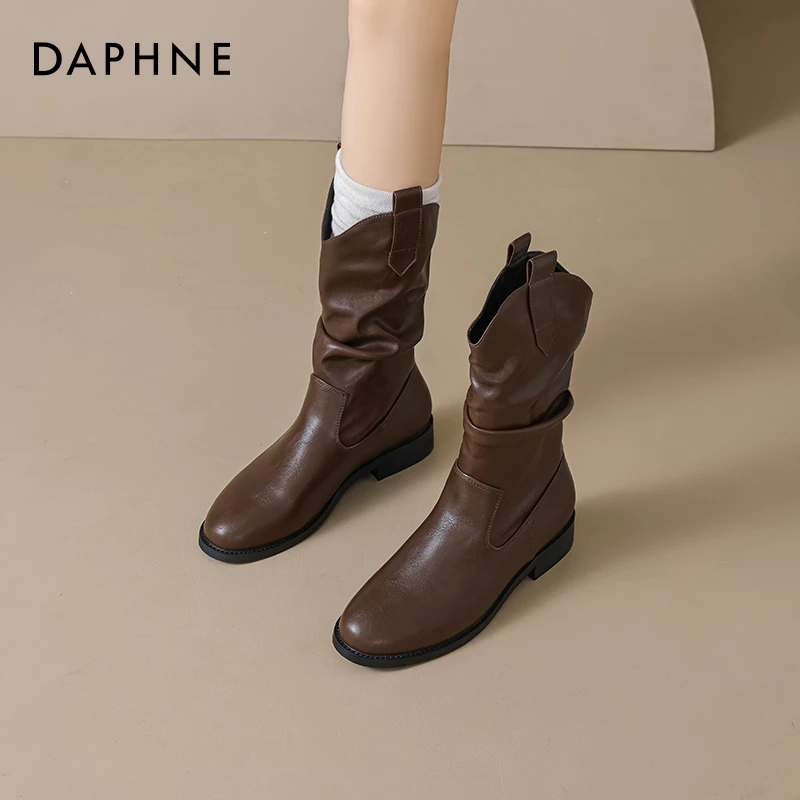 达芙妮棕色短靴女2025新款靴子美拉德短靴西部新疆旅游马丁骑士靴