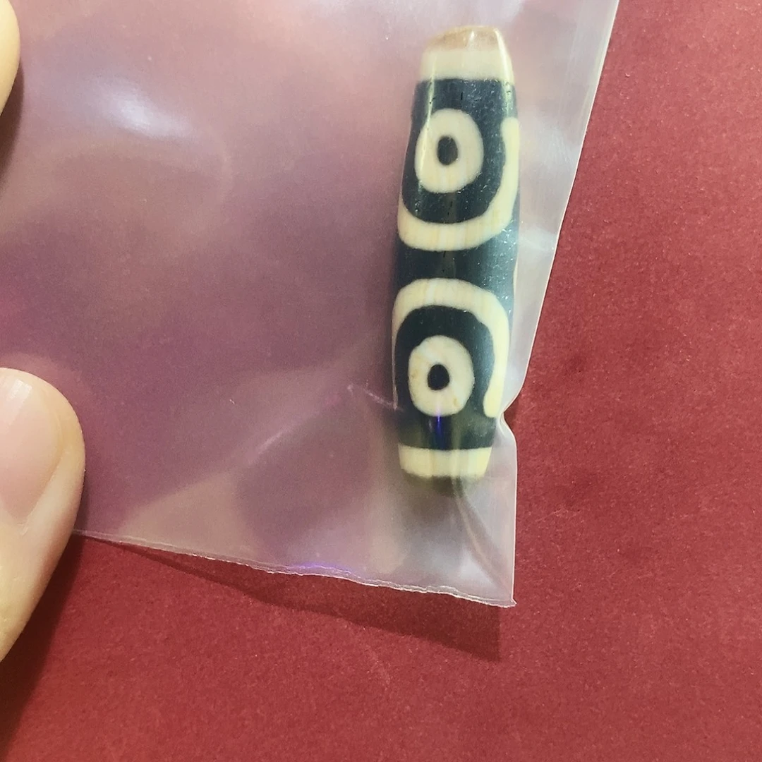 格***妈玛瑙/玉髓（覆膜）未镶嵌颈饰行运无覆膜三眼