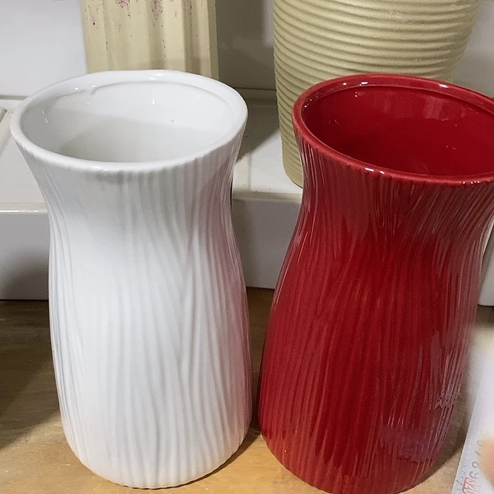 紫砂花盆多肉瑕疵盆有孔。