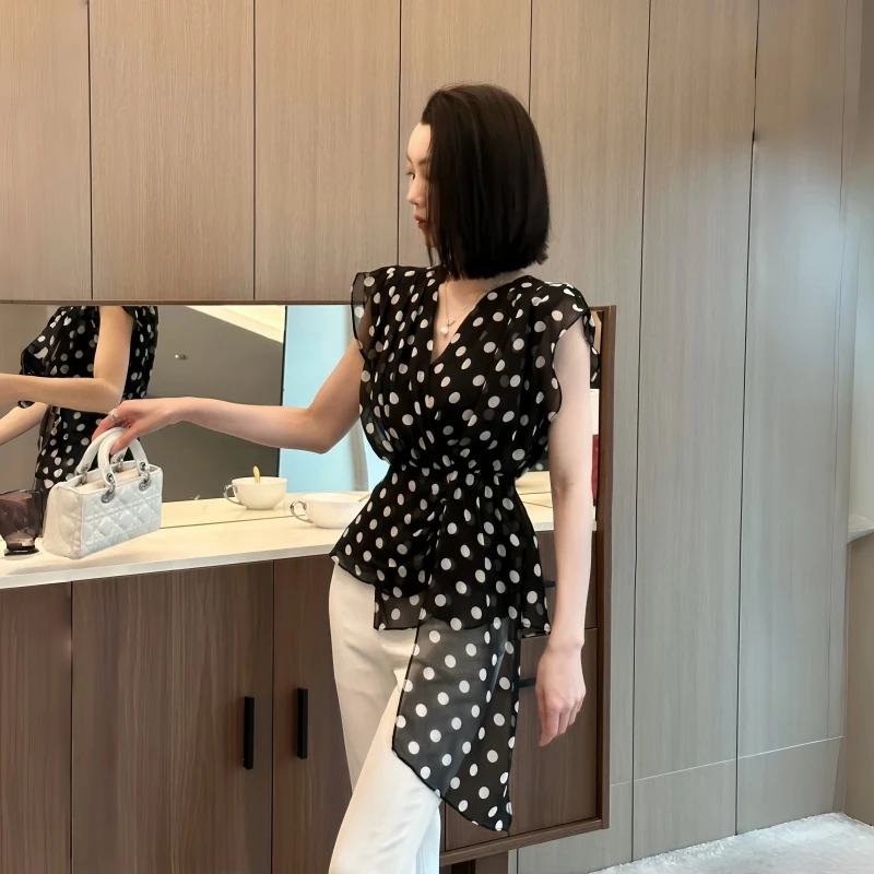 波点休闲衬衫显瘦气质高腰时尚夏季不规则露肩法式收腰修身上衣女