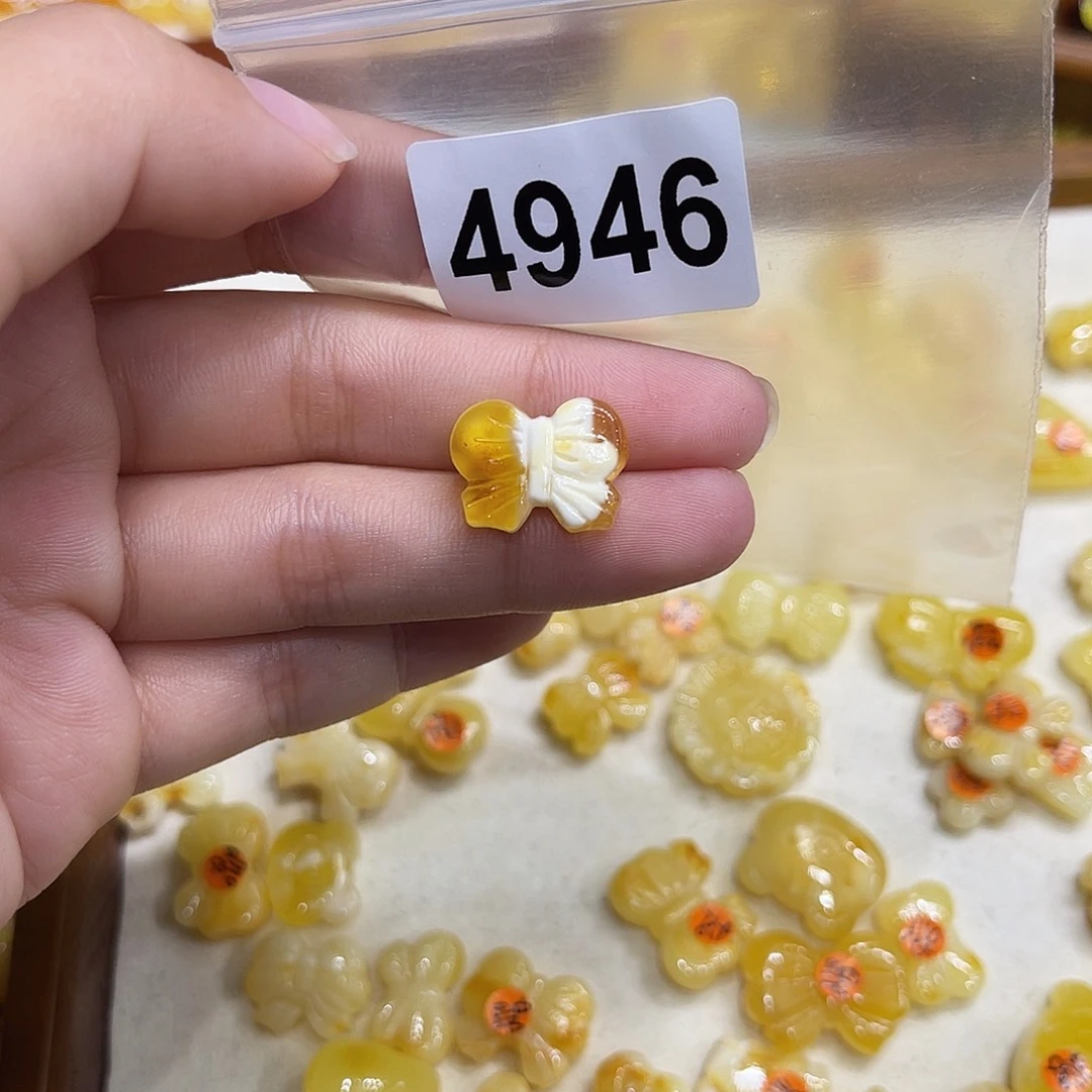 琥珀未镶嵌珠宝奇石