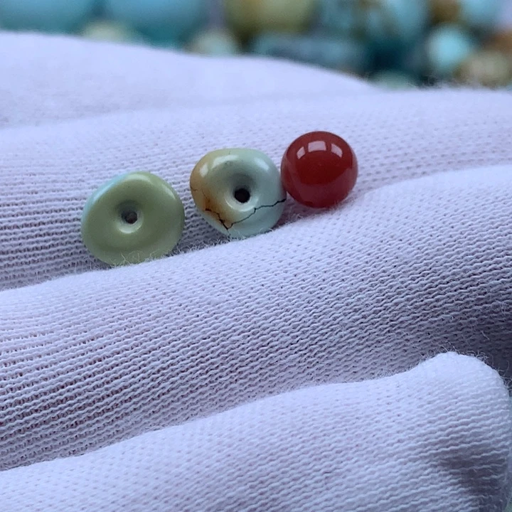 未镶嵌南红玛瑙珠宝奇石