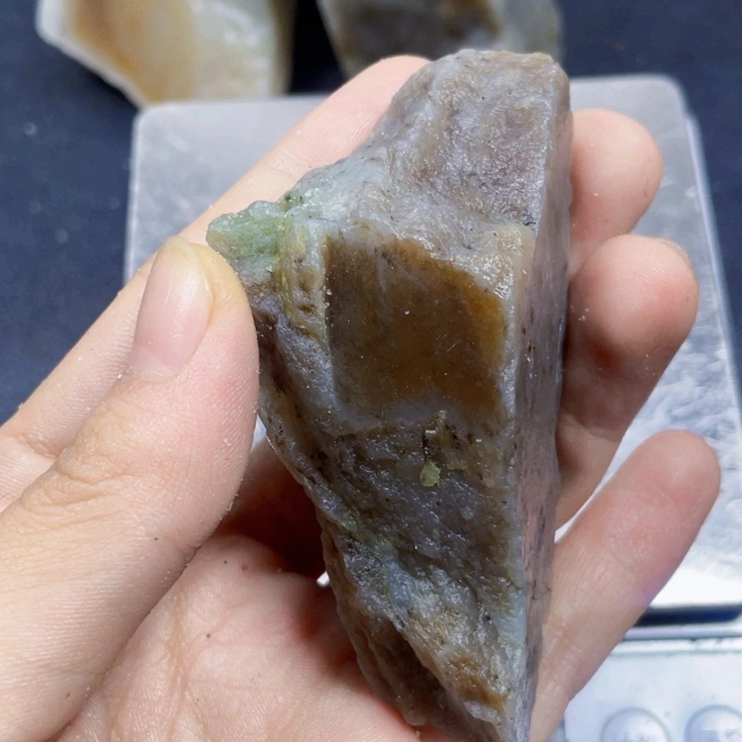 未镶嵌和田玉珠宝半成品