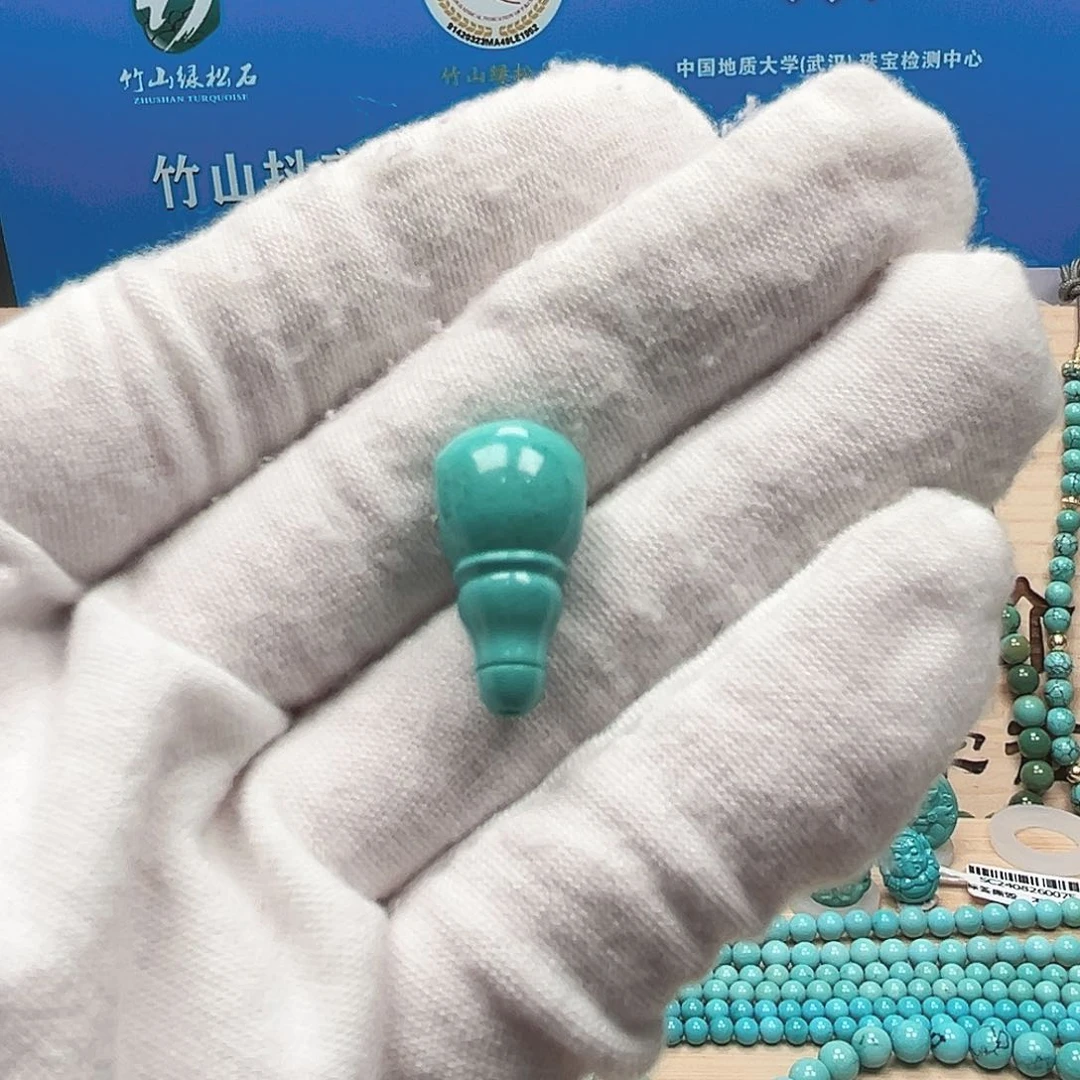 绿松石雕刻未镶嵌