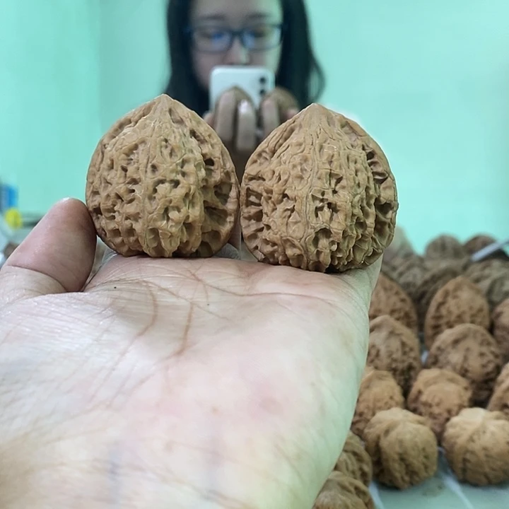 吊坠文玩核桃虎头王41